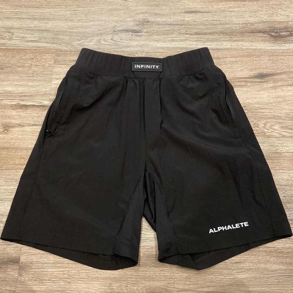 Alphalete men’s black shorts